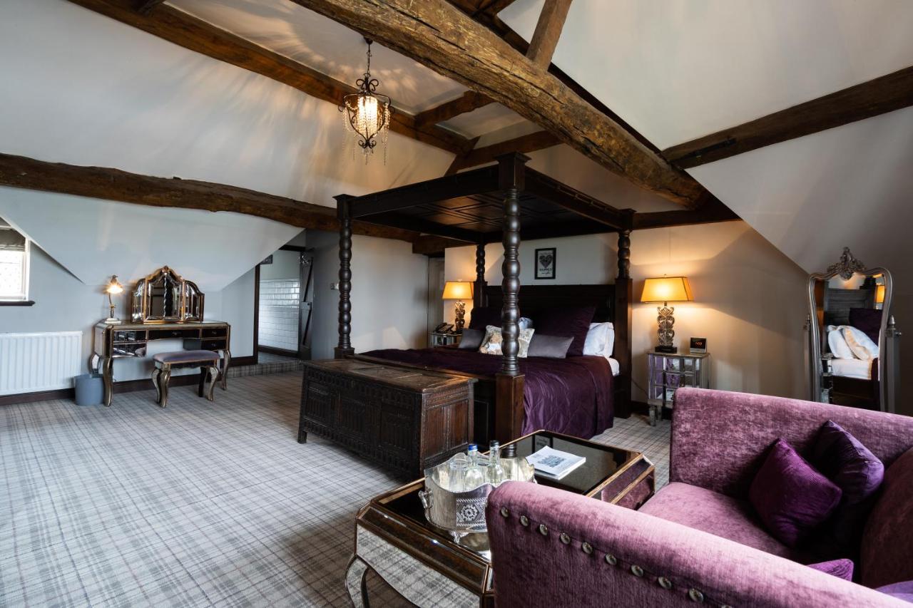Weston Hall スタッフォード エクステリア 写真