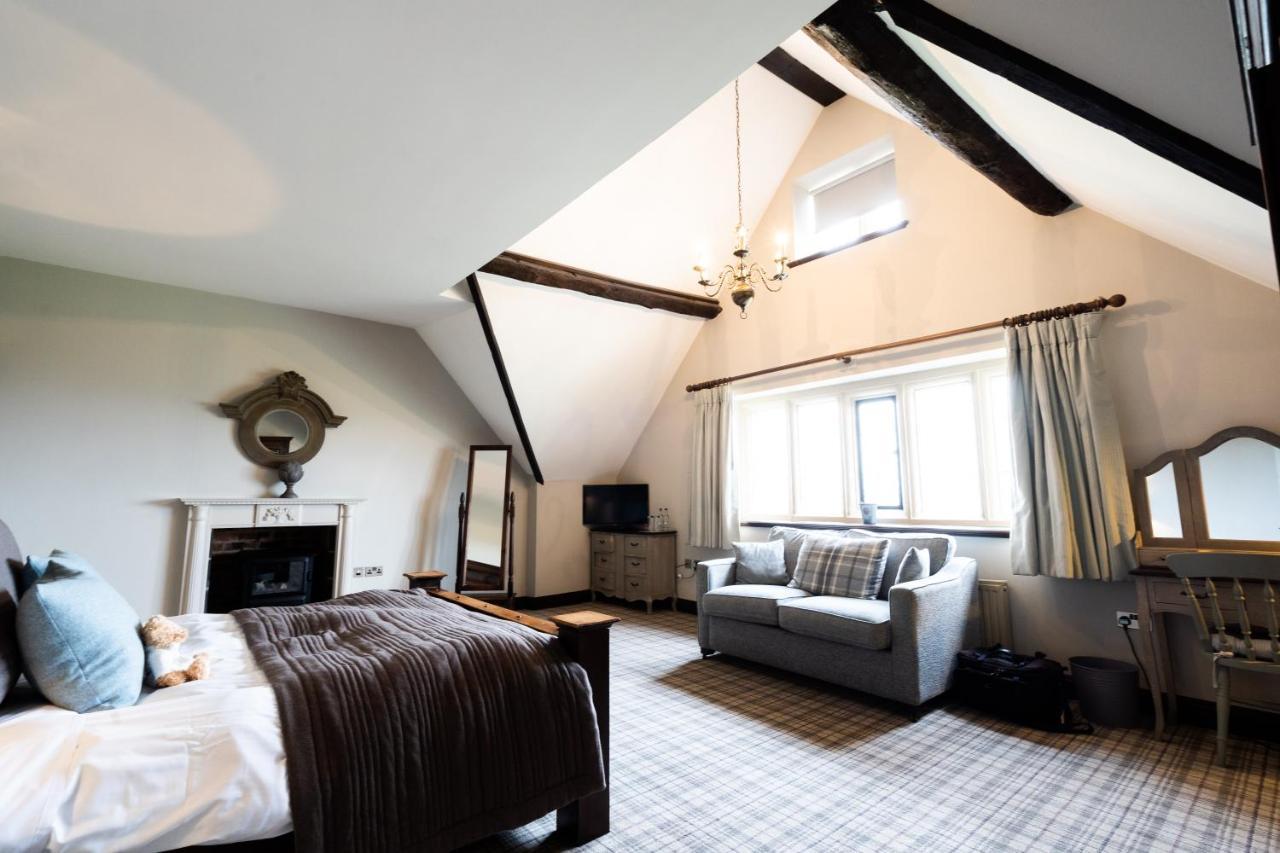 Weston Hall スタッフォード エクステリア 写真