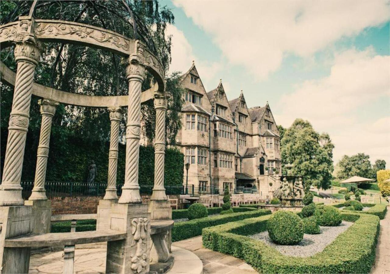 Weston Hall スタッフォード エクステリア 写真